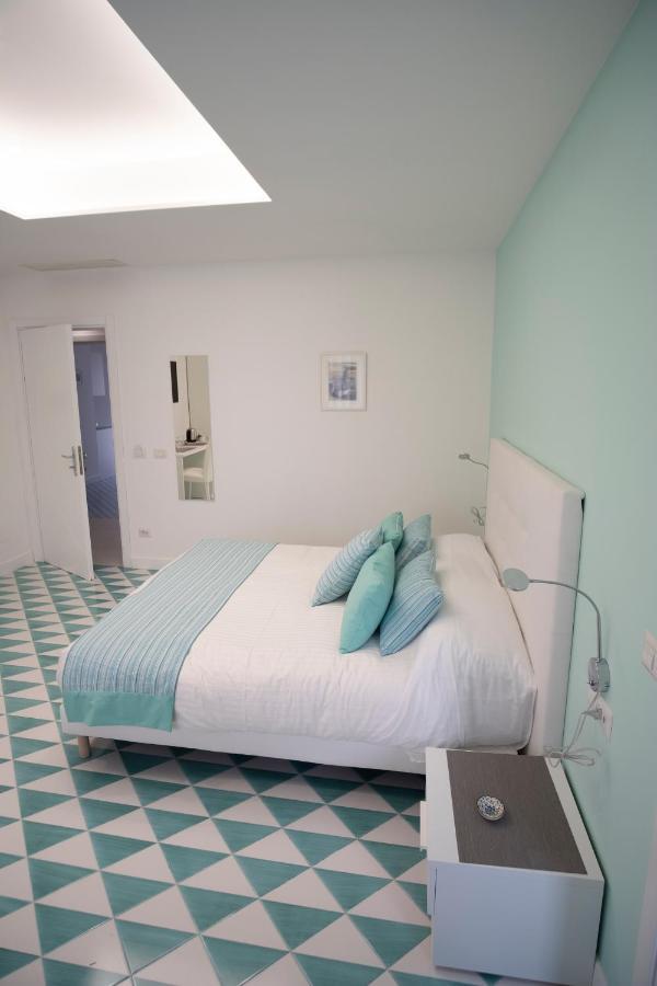 Bed and Breakfast Domus Sole Сорренто Экстерьер фото